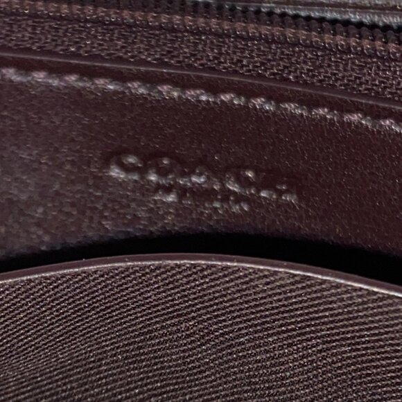 Coach Accordian Zip Signature Debossed Patent Leather Wallet F54805 neutral box - Picture 5 of 11